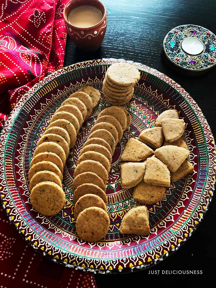 Baked Achari Mathri Masala Mathri Spiced Indian Crackers
