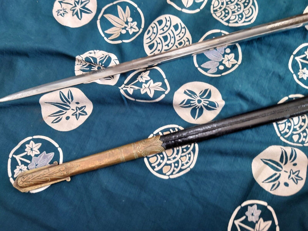 Thumbnail: WWII Royal Navy Officer Saber