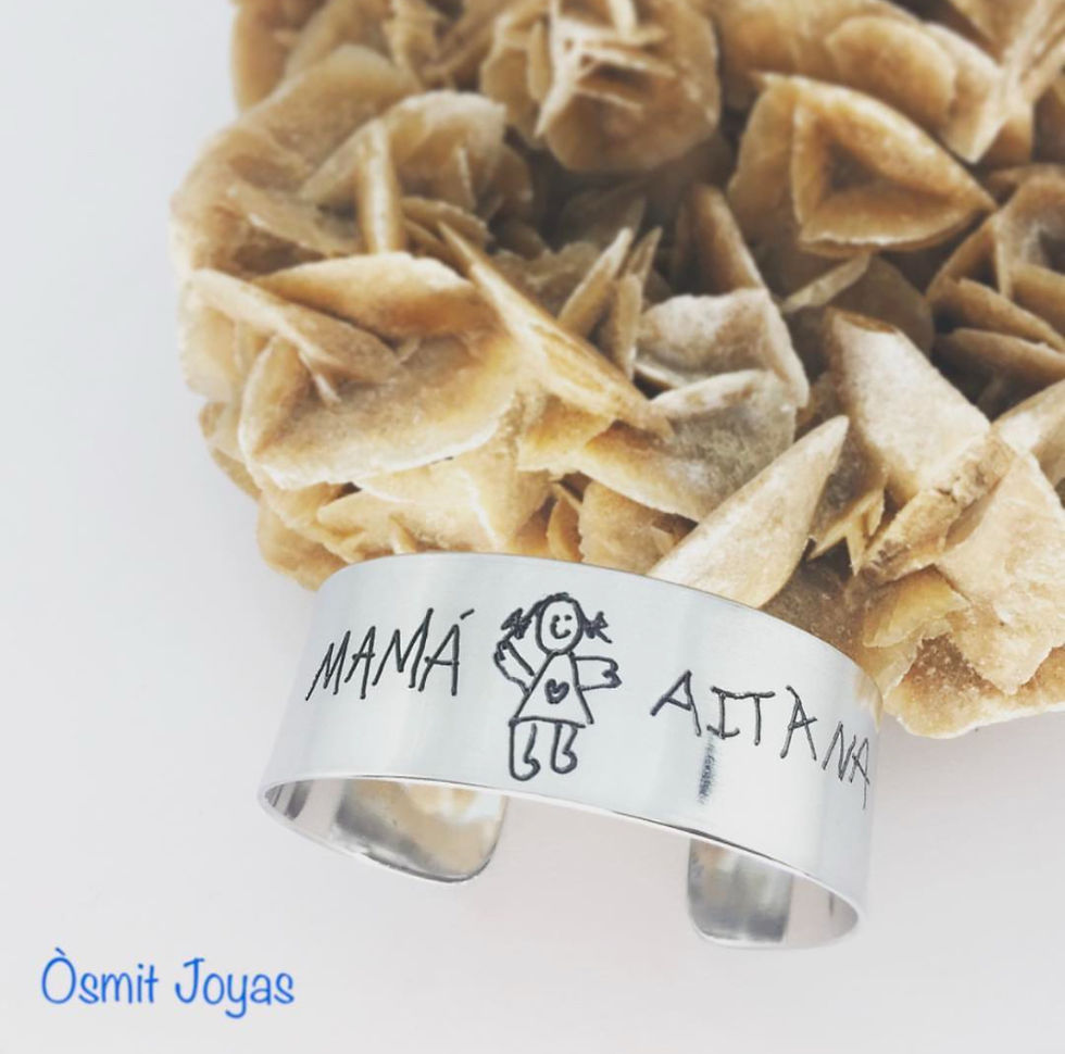Miniatura: Brazalete de aluminio personalizado con nombres o dibujos