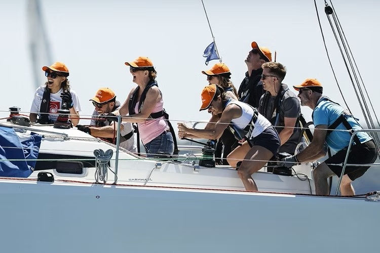 yacht sailing 02