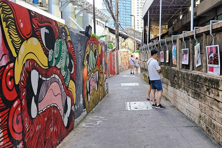 charoen krung 01.jpg