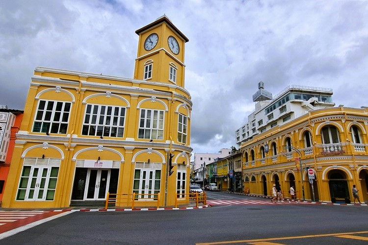 phuket town 10