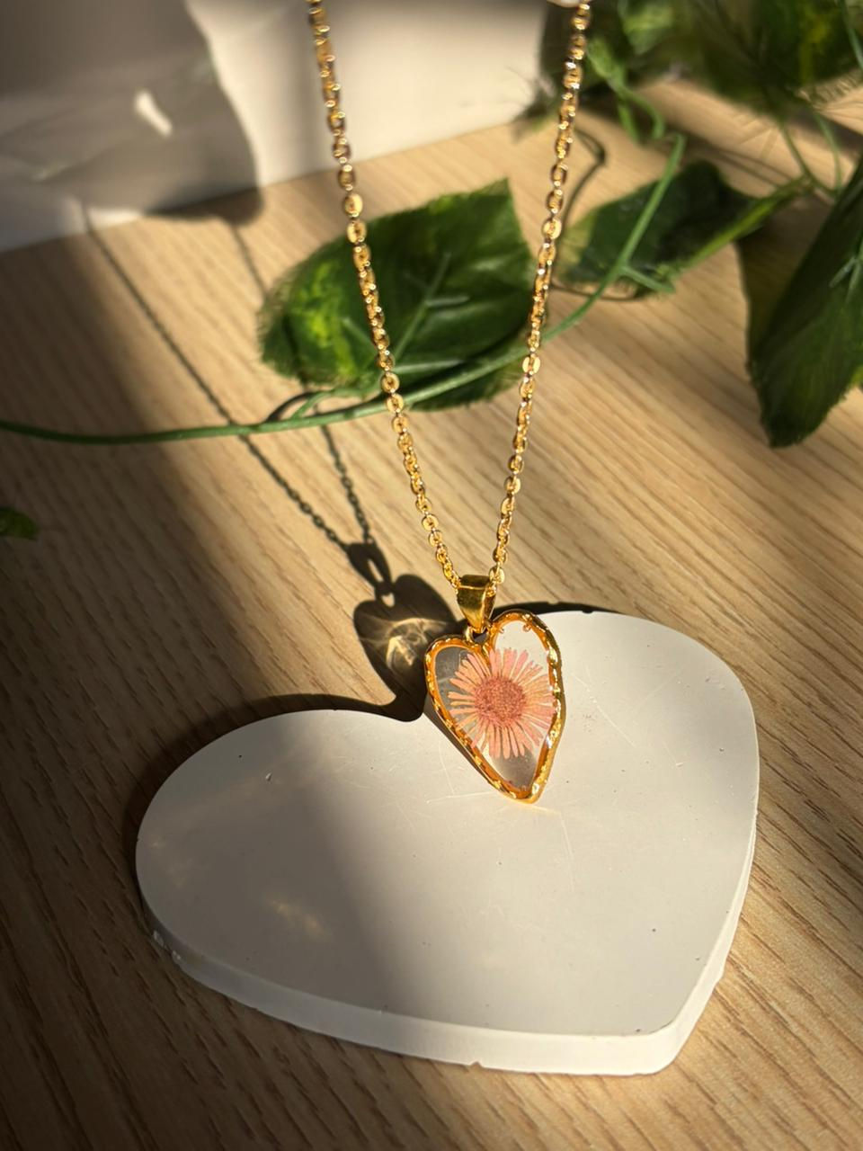 Thumbnail: Whisper Hearts