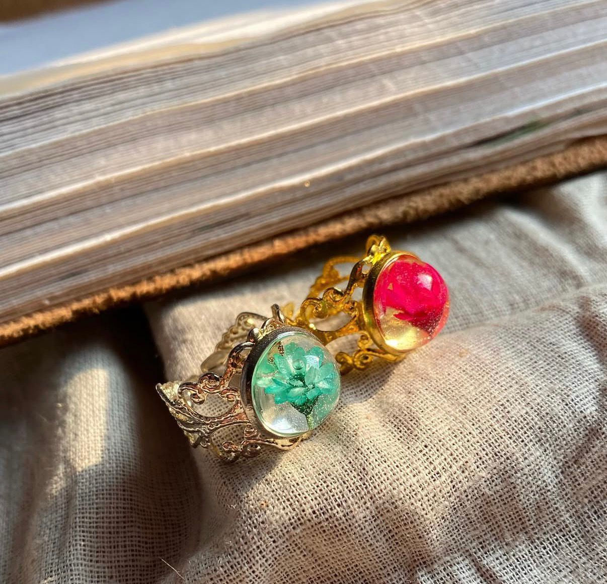 Star Daisy Dome Ring