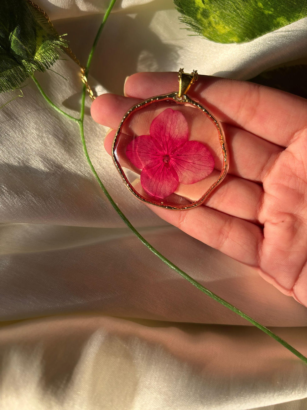 Thumbnail: Eterna Hydrangea Pendant