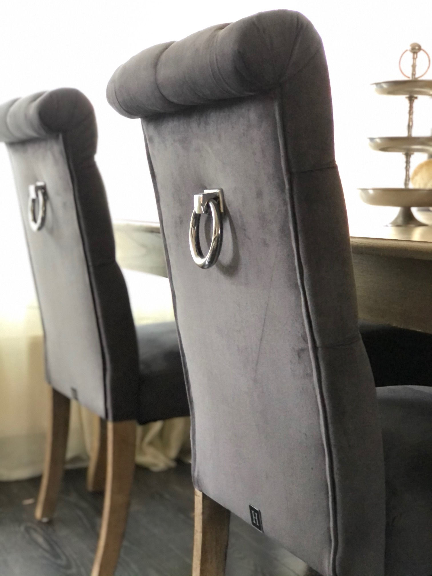 Chique Set | Eclaire Dinning