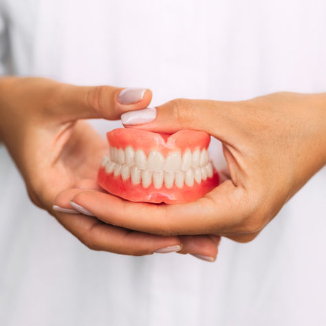 Denture