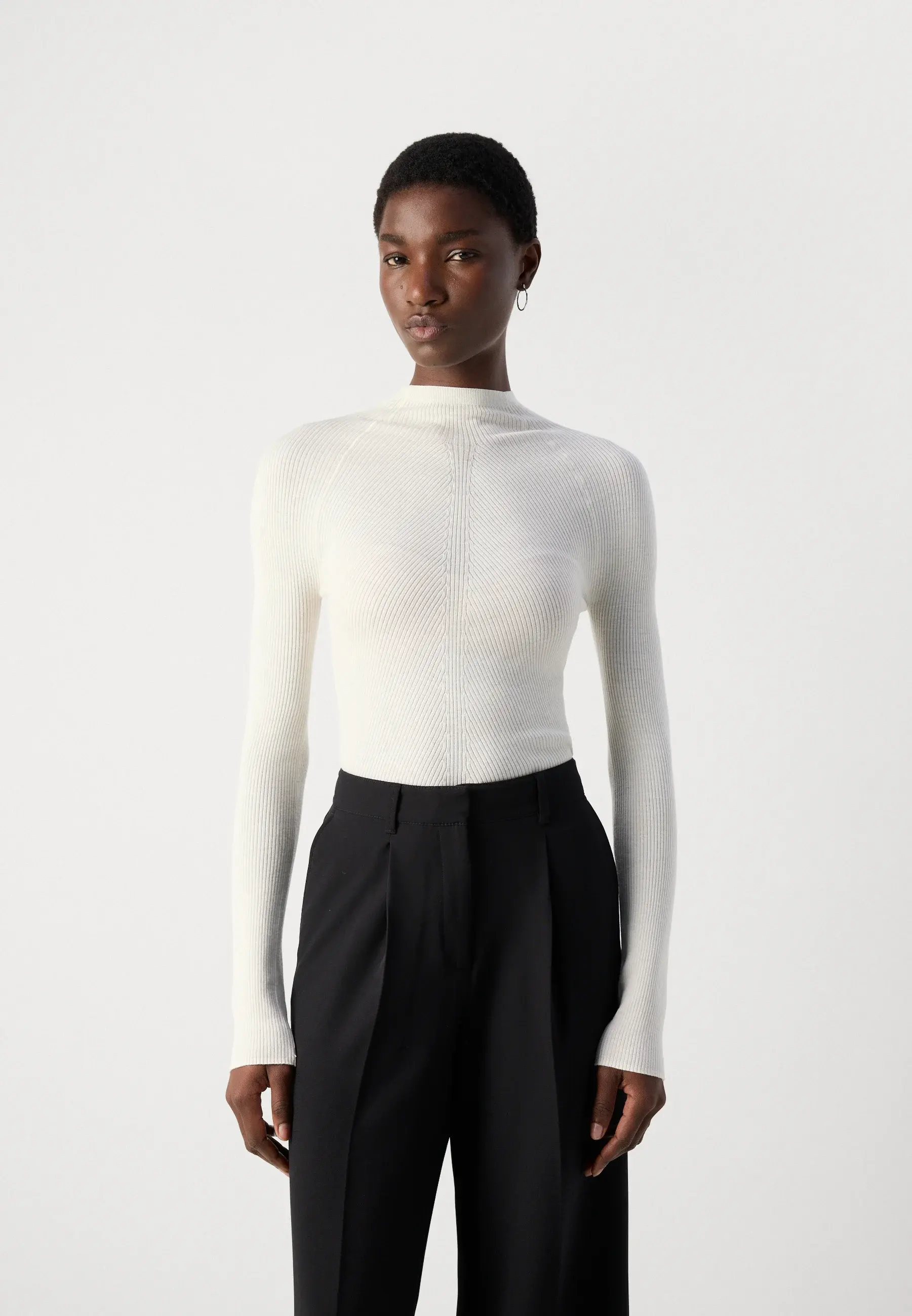 Sweater FOLIORA