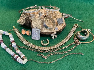 Treasure Hunting, Worry-Free: QUEST’s Caring Support Makes Every Dig Easier