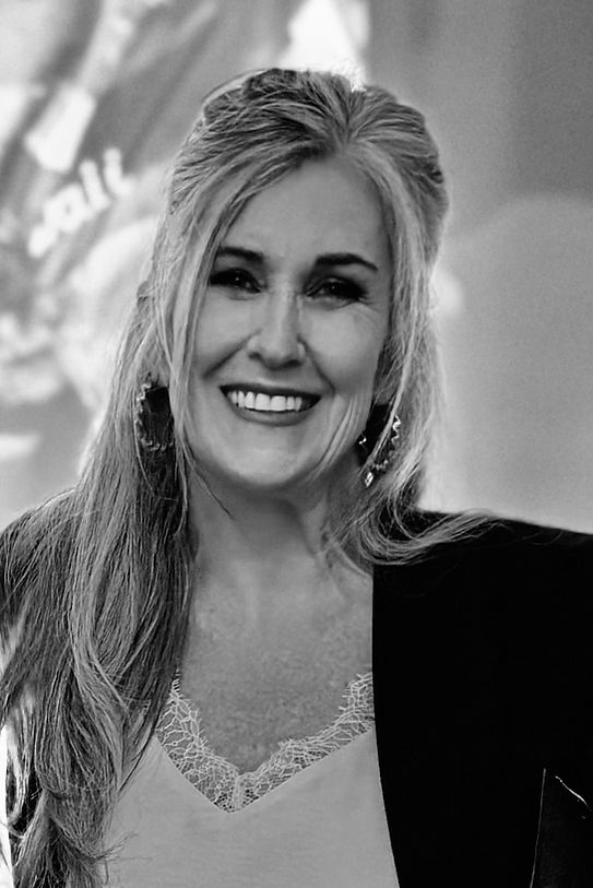 IMG_9228 (6)_edited.jpg