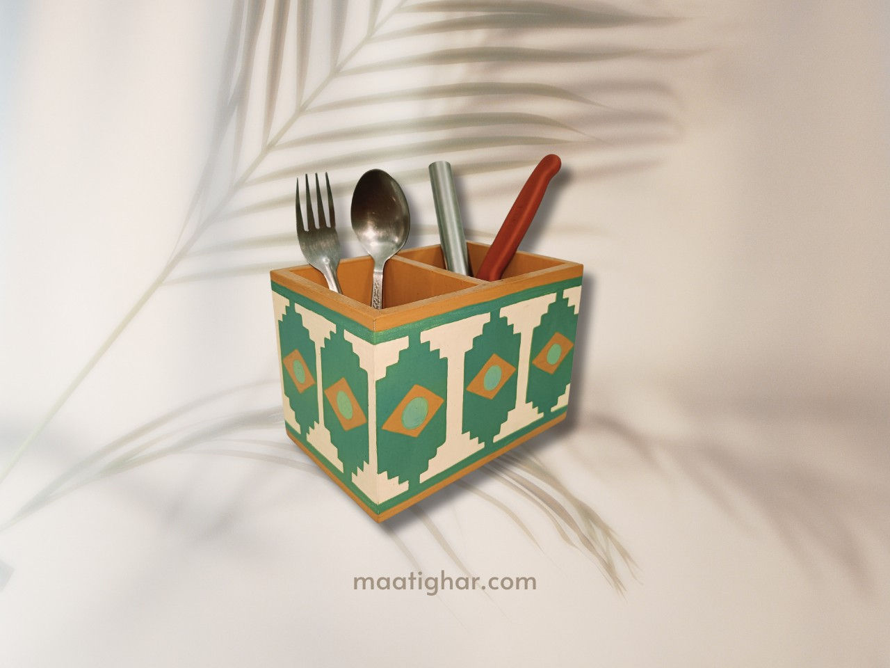 Hand-painted cutlery holder featuring traditional Sohrai Painting from Jharkhand by Maati Ghar