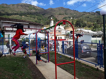 PARQUE INFANTIL..jpg