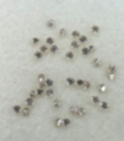 Lot de 5 Diamants champagne VS 1.35/1.40mm
