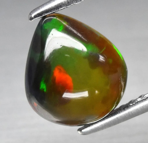 RARE !! OPALE NOIRE ET MULTICOLORE D'ETHIOPIE : 1,32 CARAT ★★ P440.129t RARE !! OPALE NOIRE ET MULTICOLORE D'ETHIOPIE : 1,32 CARAT ★★ P440.129t