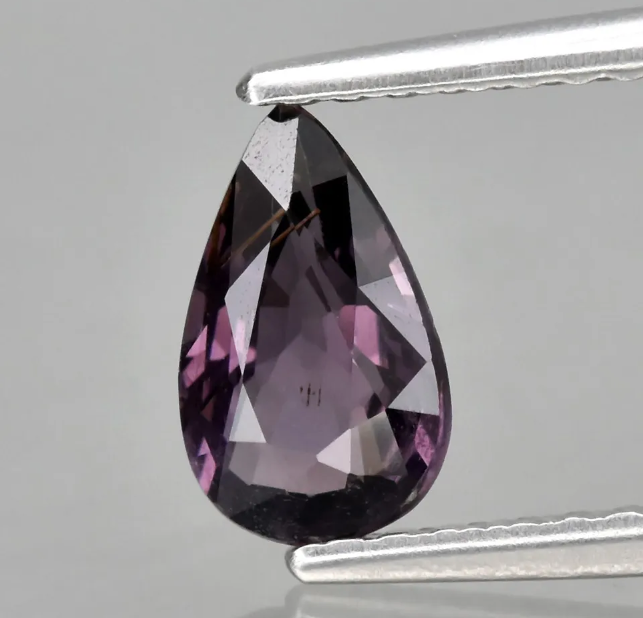 Spinelle de Birmanie 0.75 carat