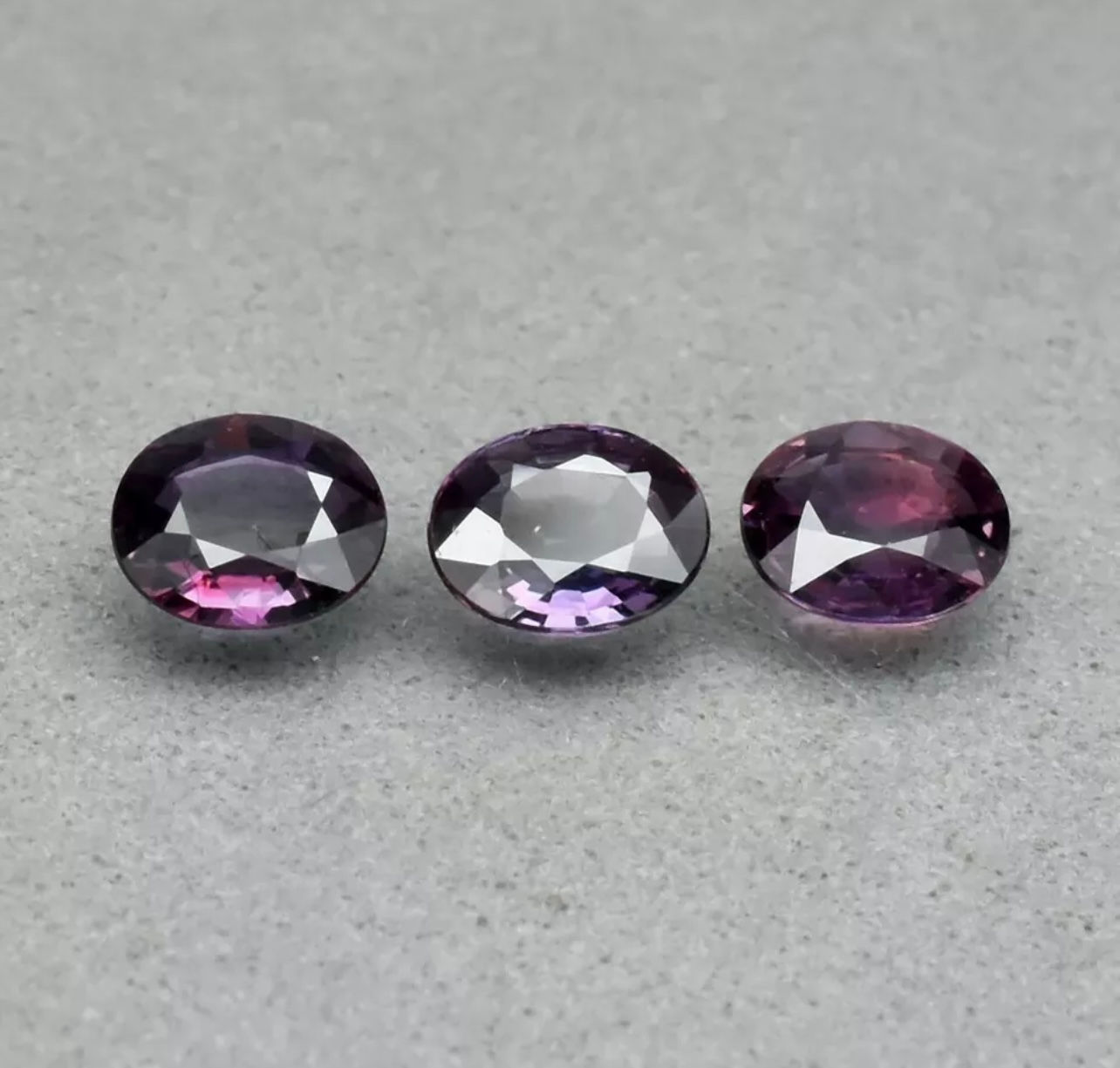 Lot de 3 Saphirs de Madagascar 1.15 carat