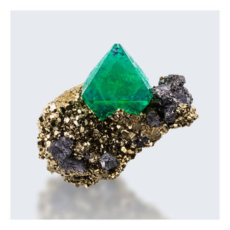 ford minerals, high-end minerals, world class minerals, mineral specimens, fluorite, barite, rhodochrosite, emerald, sapphire, ruby, tanzanite, topaz, alexandrite, pearl, quartz, citrine, amethyst, rose quartz, crystal healing, crystals, high end crystals, crystallography, mineralogy, geology, nature, minerals, crystal collection, mineral collection, gold, crystallized gold, crystalline gold, beryl, red beryl, goshenite, heliodor, aquamarine, maxixe, tourmaline, elbaite, rubellite, garnet, almandine, spessartine, uvite, uvarovite, demantoid, tsavorite, andradite, grossular, jonas mine tourmaline, jonas mine, minerva no 1 mine, yaogangxian mine, pederneira mine, shangbao mine, smithsonite, titanite, chrysoberyl, spinel, marble, calcite, phosphophyllite, hematite, magnetite, mango quartz, crocoite, kammererite, feldspar, labradorite, willemite, azurite, apophyllite, scolecite, wulfenite, geocronite, frenkel defect, cerussite, illinois fluorite, the crimson kiss, Jonas Mine, Jonas Mine Tourmaline, Jonas Tourmaline, Brazilian Tourmaline