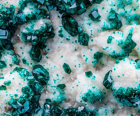 Dioptase Macro SMALL FILE.png