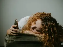 Ночные враги здоровья: привычки, которые крадут ваш сон