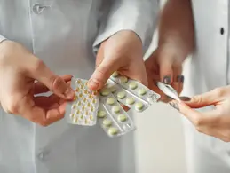 Швейцарские производители предупреждают о возможных перебоях с лекарствами