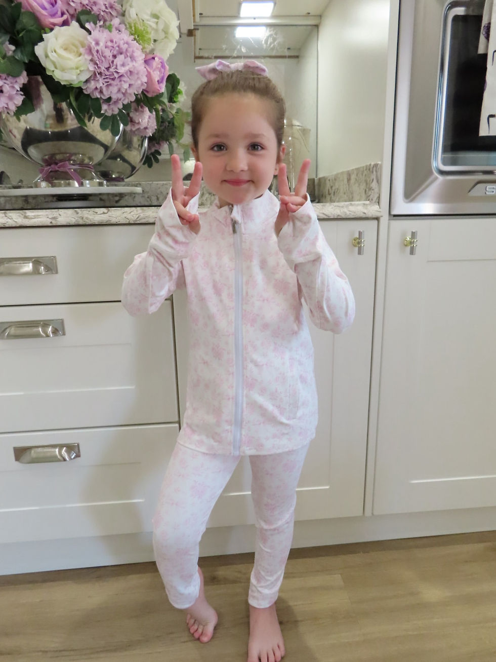 Thumbnail: Pink Toile Gymwear Legging Set 