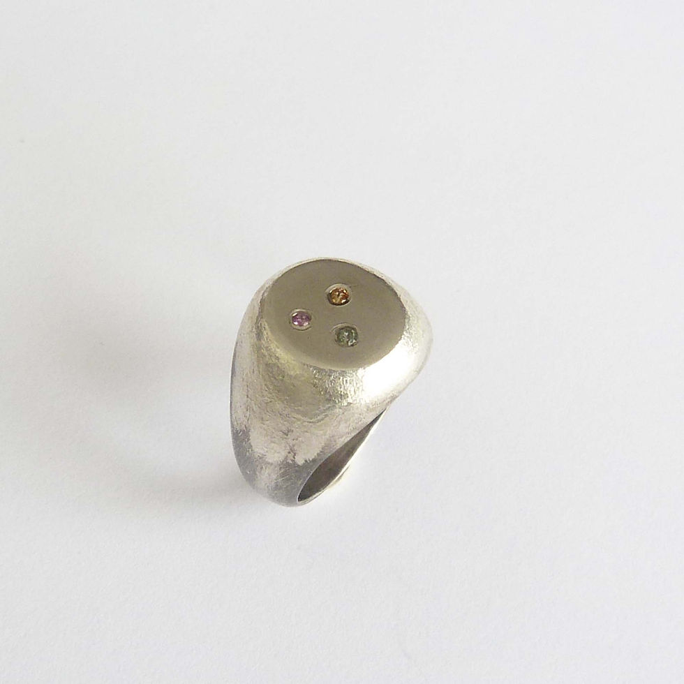 Miniature : Bague "chevalier classique" en Argent, Saphirs multicolores