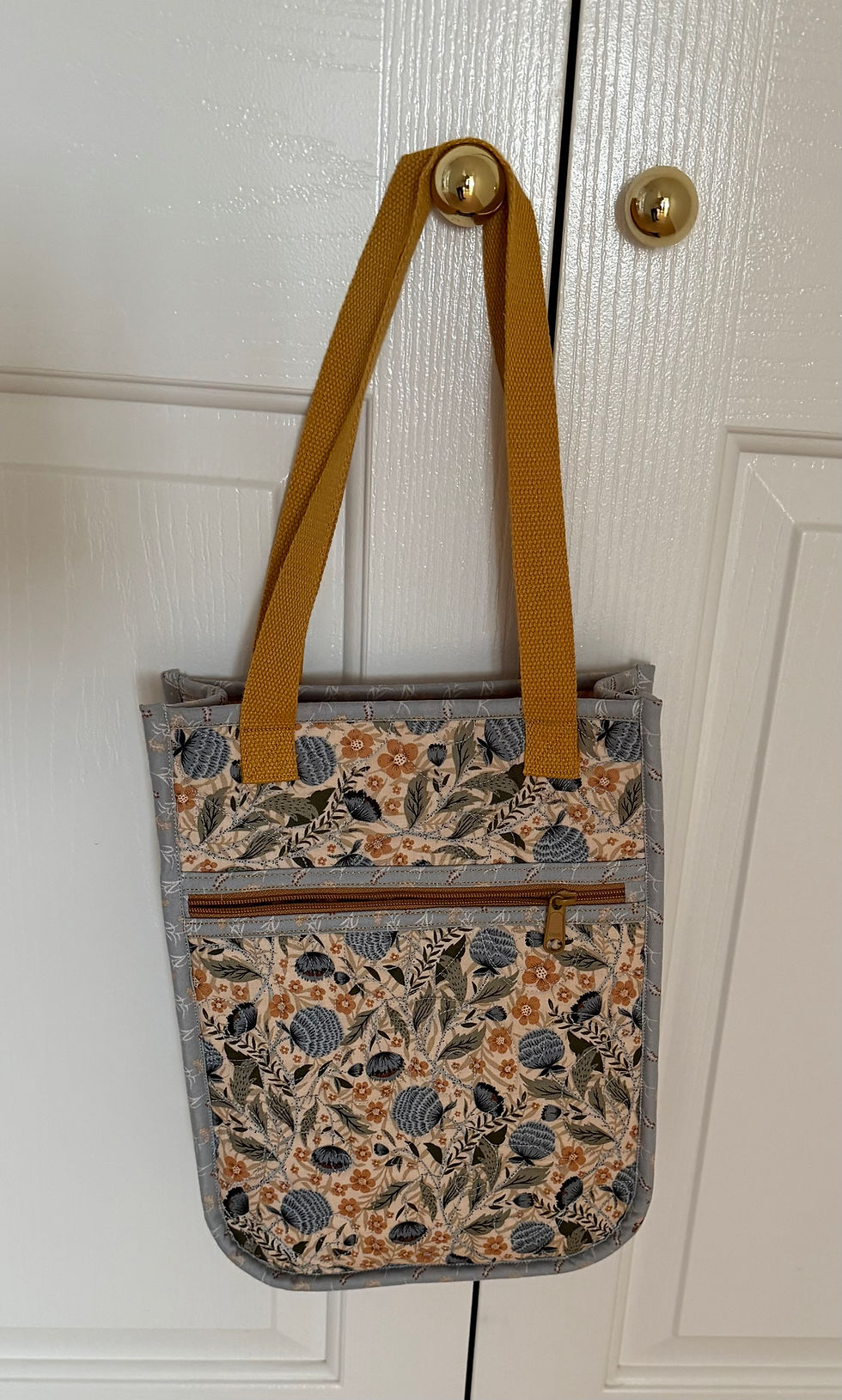 Thumbnail: Everyday Quilted Tote by Rochelle Meyer
