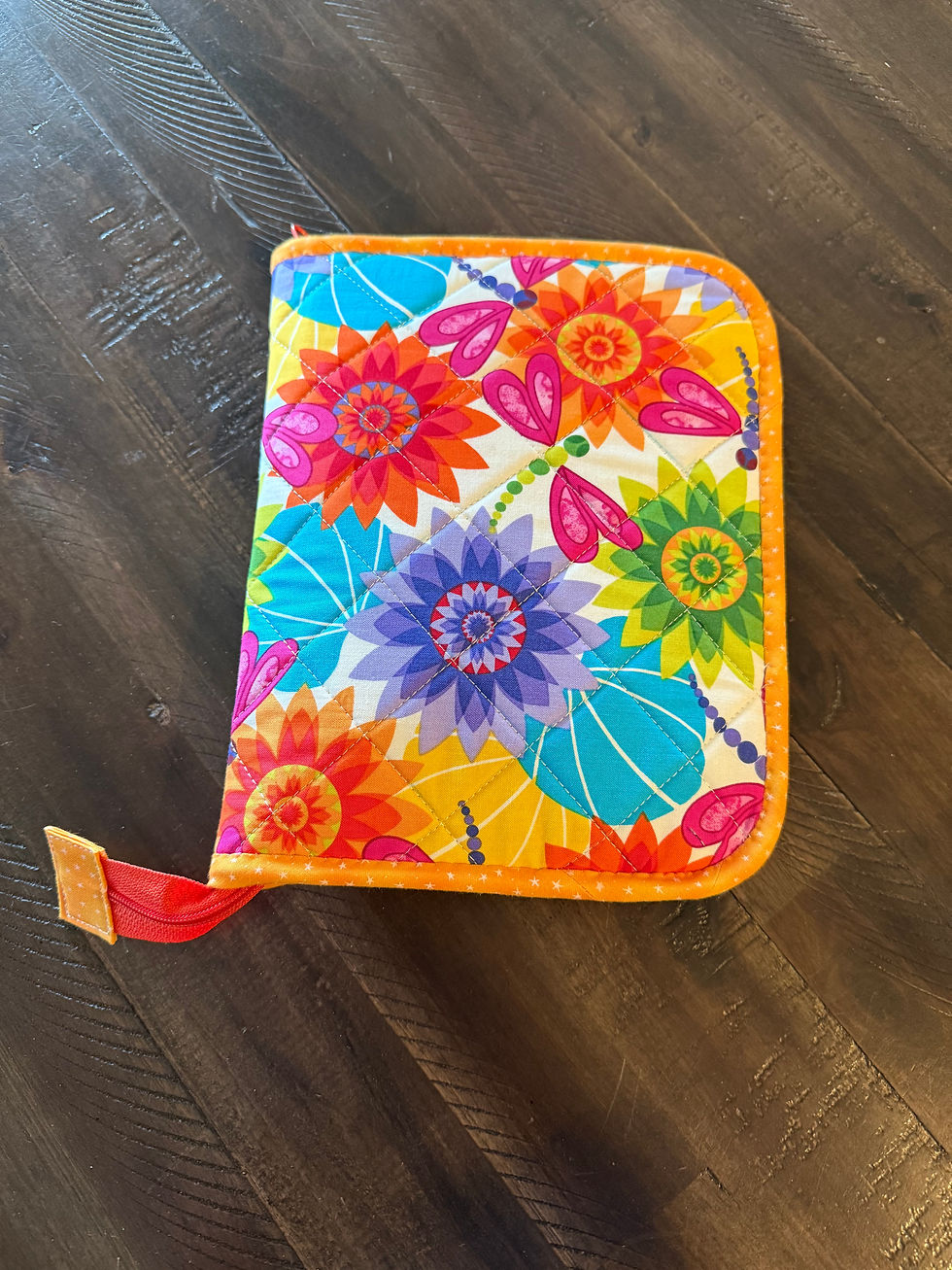 Thumbnail: Atlas Zipper Bag by Rochelle Meyer