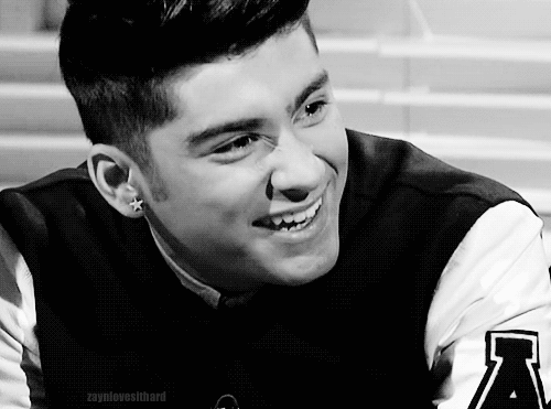 zayn-malik-birthday-2014-laugh.gif