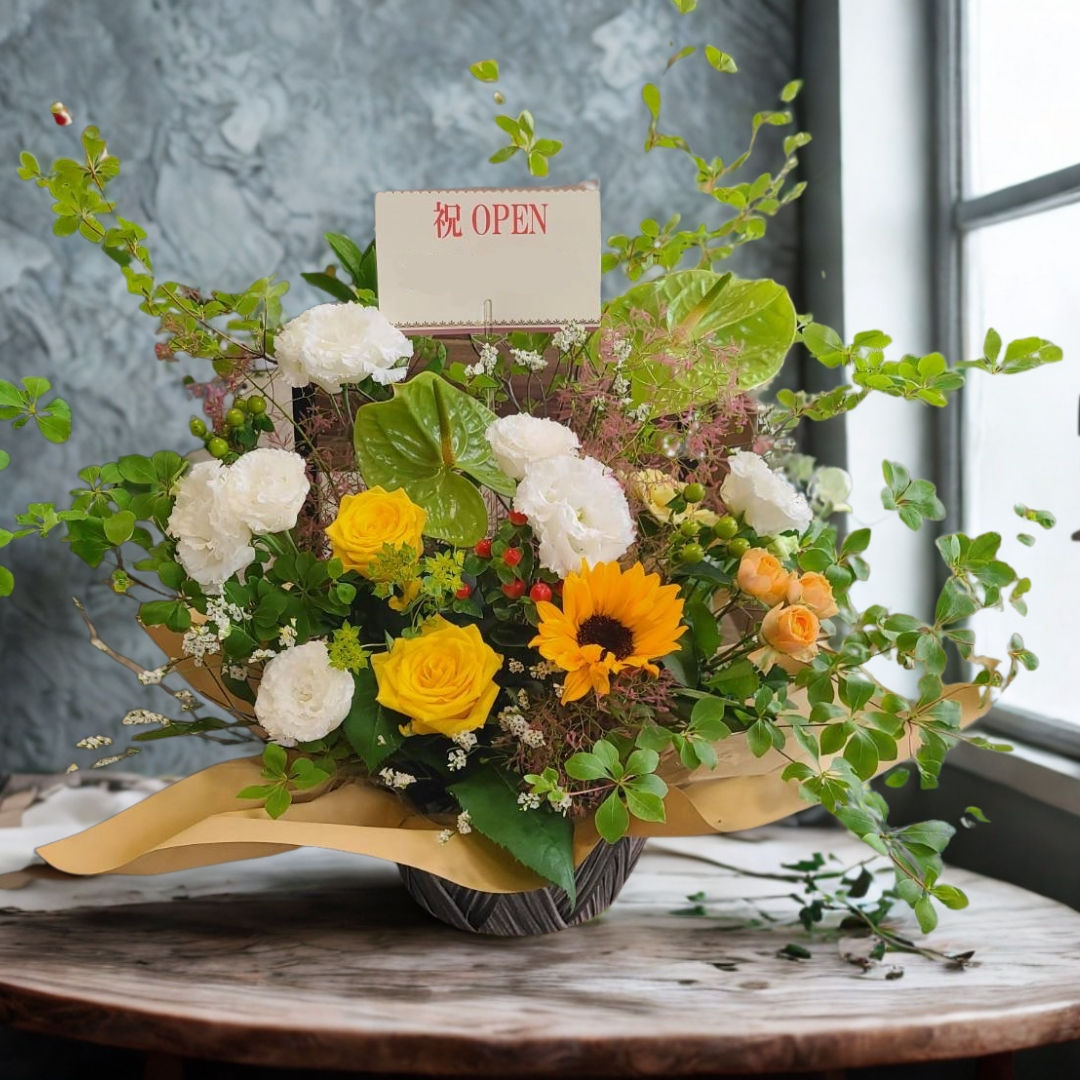 ドウダンツツジが入った爽やかなスタンダードアレンジメント