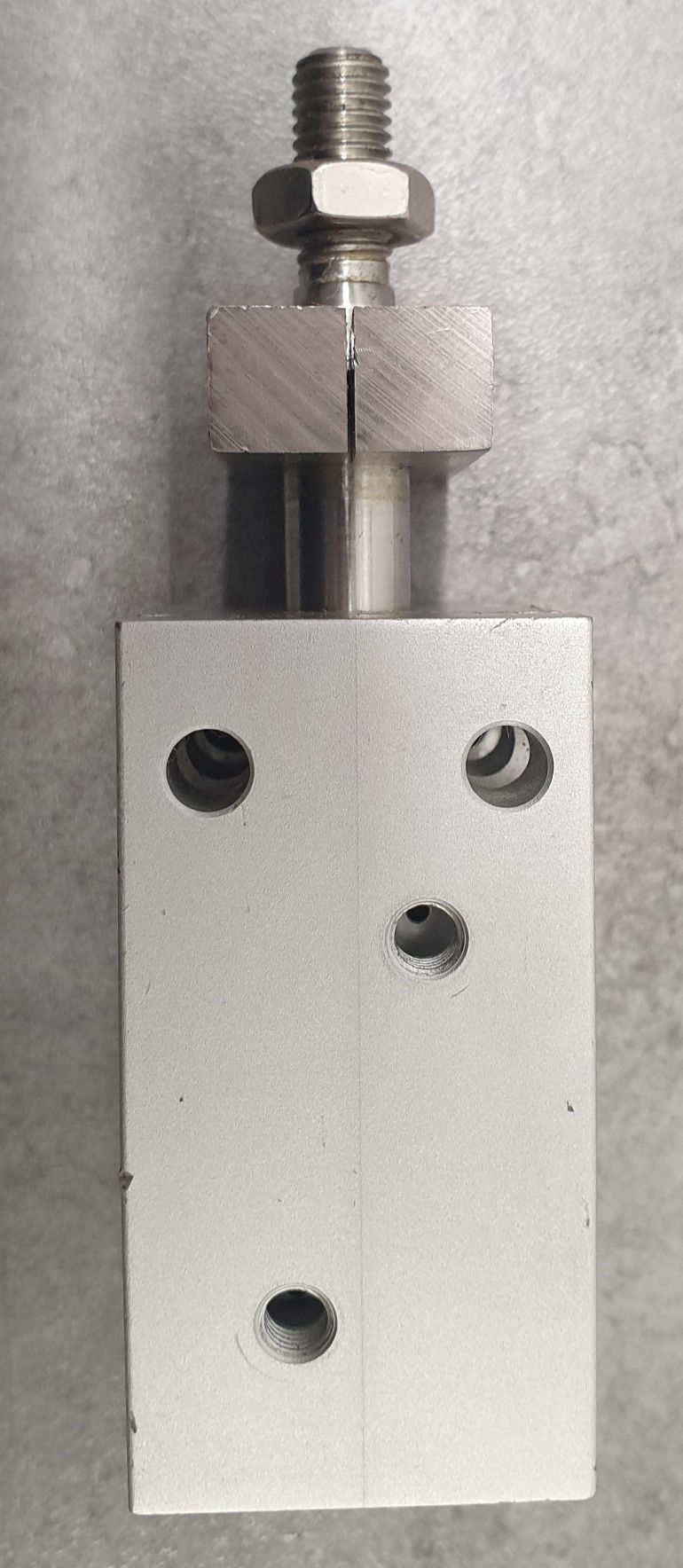 Miniatura: CDUK25-10D