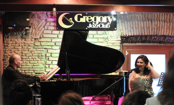 Gregory’s Jazz Club Piazza di Spagna Roma con concerto jazz dal vivo, pianoforte e atmosfera intima