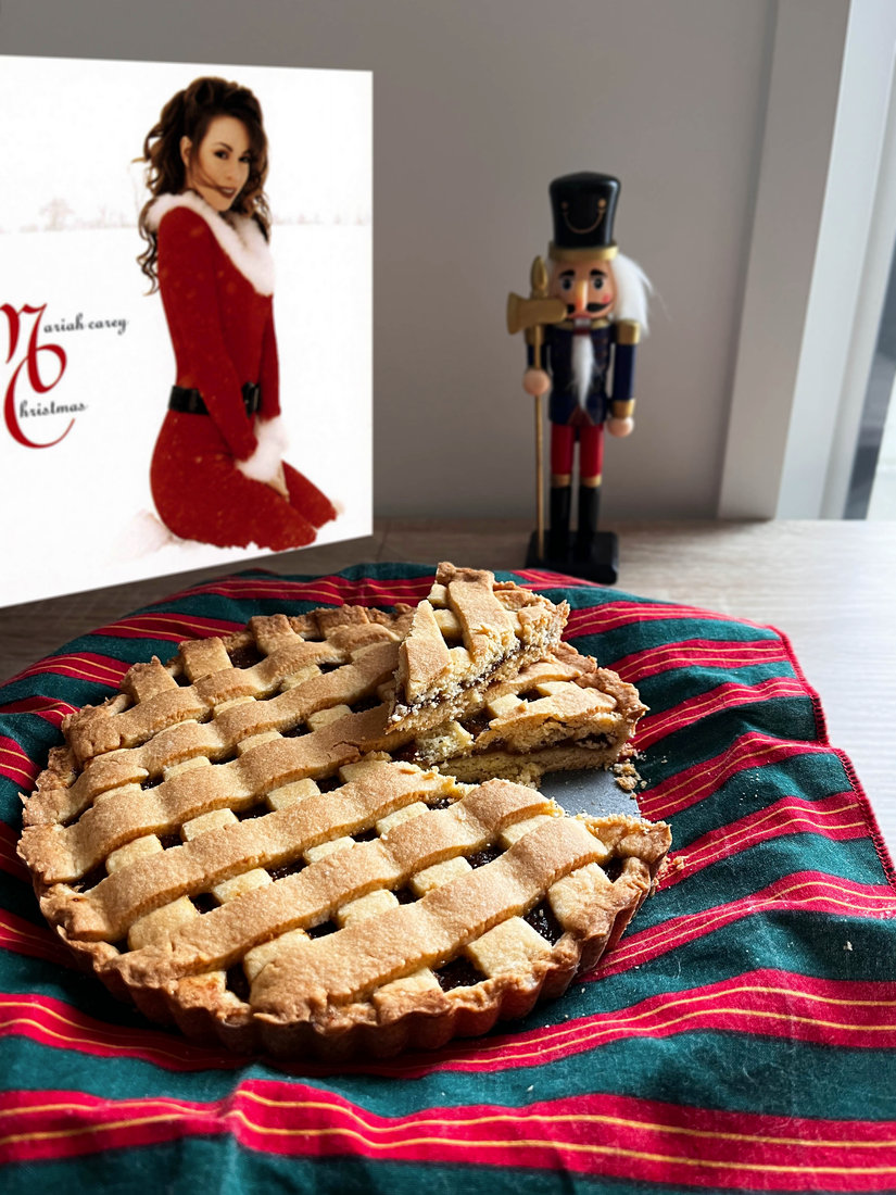 All I Want for Christmas is..crostata di natale alla marmellata, mariah carey
