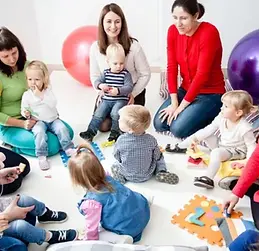 friendly-playgroup-1024x535.webp