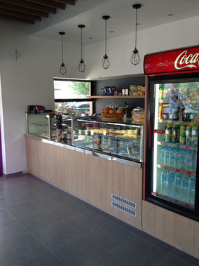 woodwork ntegiannis Avenue cafe 5.jpeg