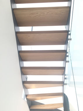 woodwork ntegiannis stairs 9.jpeg