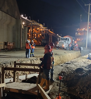 Foto de Ingenieros Expertos En Calidad.jpg