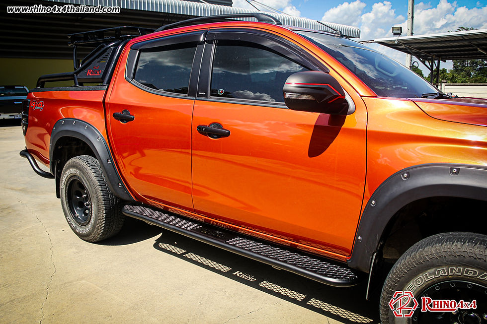 Thumbnail: Riveted wheel arches - Matte black
