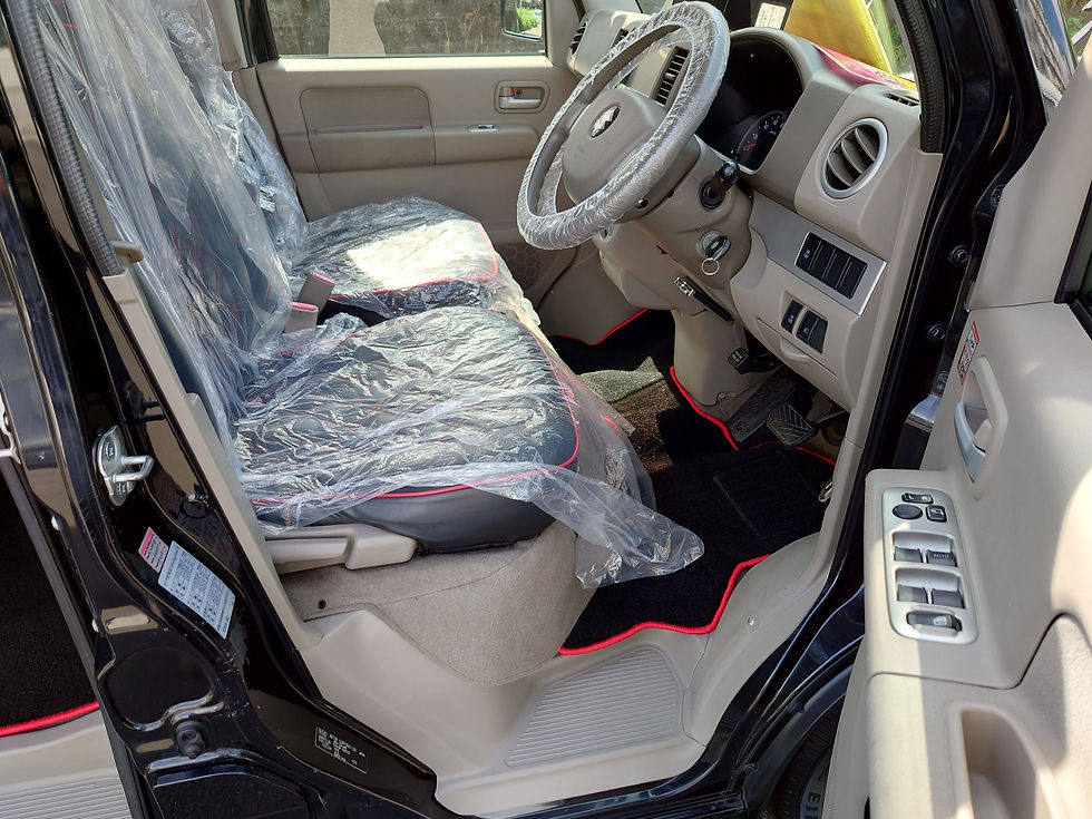 平成25年式・スズキエブリィワゴンPZターボ2WD・運転席周り