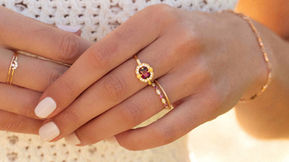 Bague Art Déco 1920 en or 18 carats
