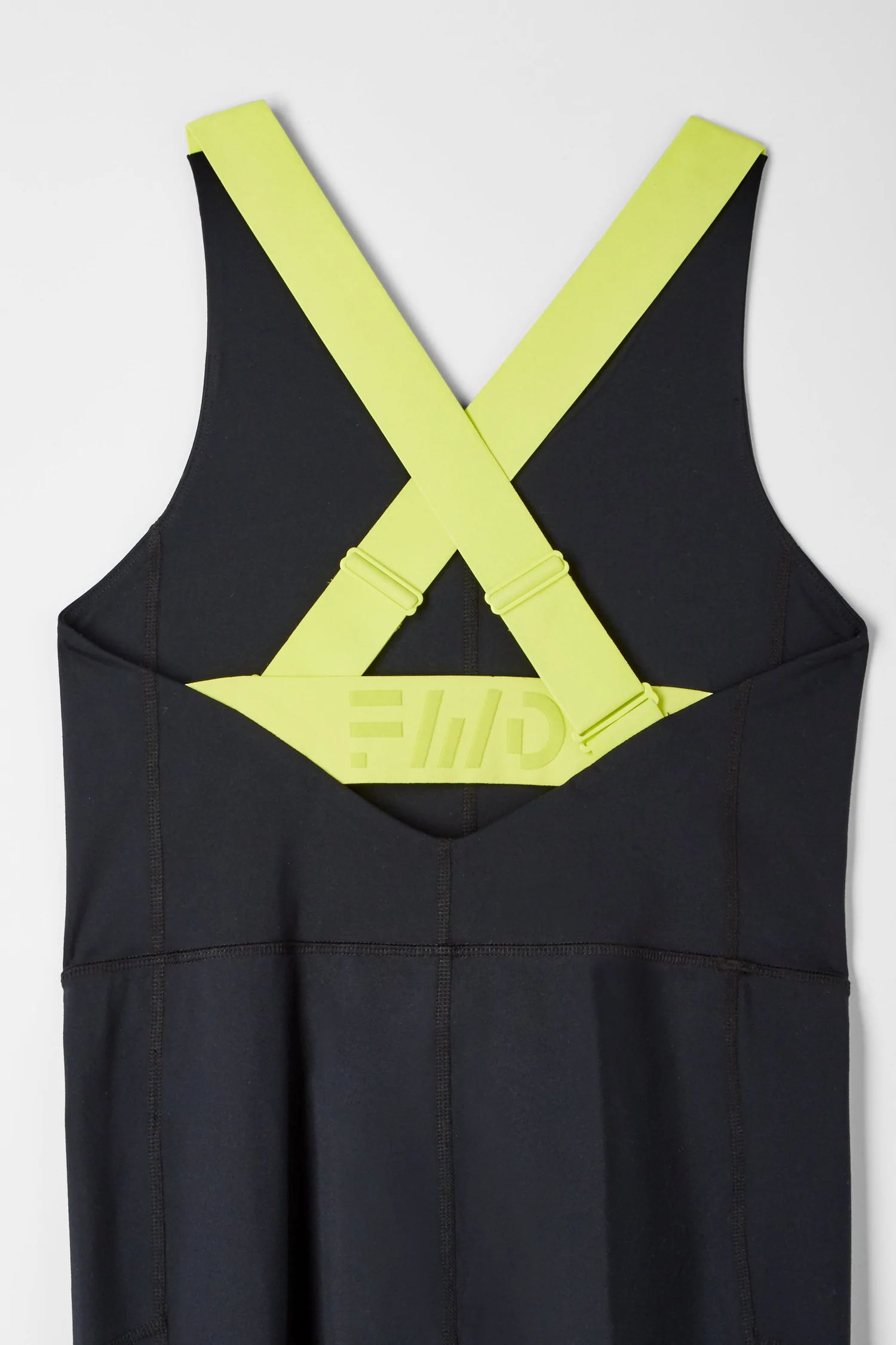 70022F36_FWD_WMN_ACTIVE-BODYSUIT-BLCK_BACK-OFF_1500x.jpg.webp