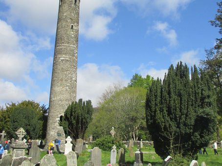 Irland, Rundturm in Glendalough