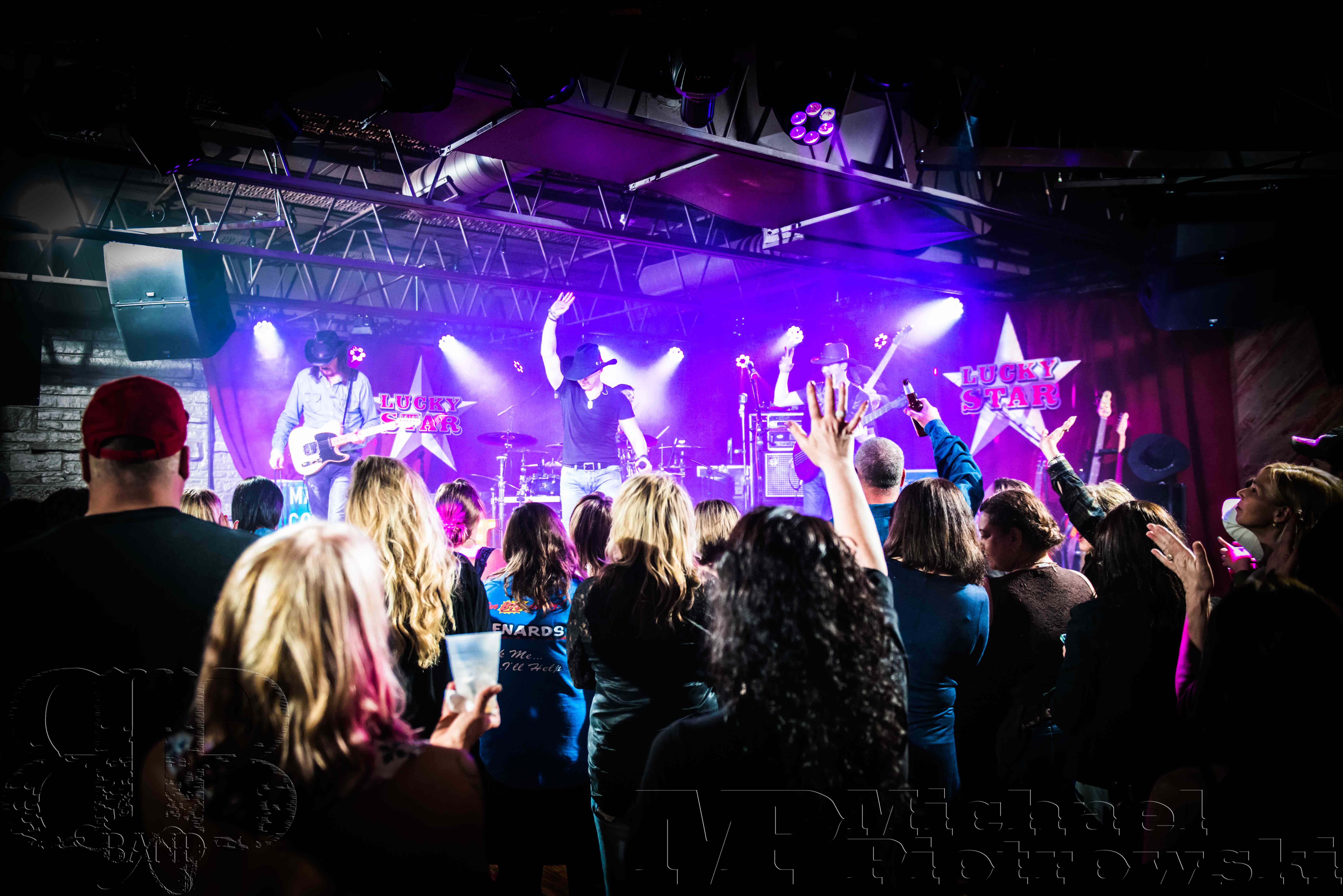 GALLERY brassbuckleband