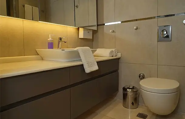 Mene Suites 1+1 Apartment Badezimmer, Waschbecken