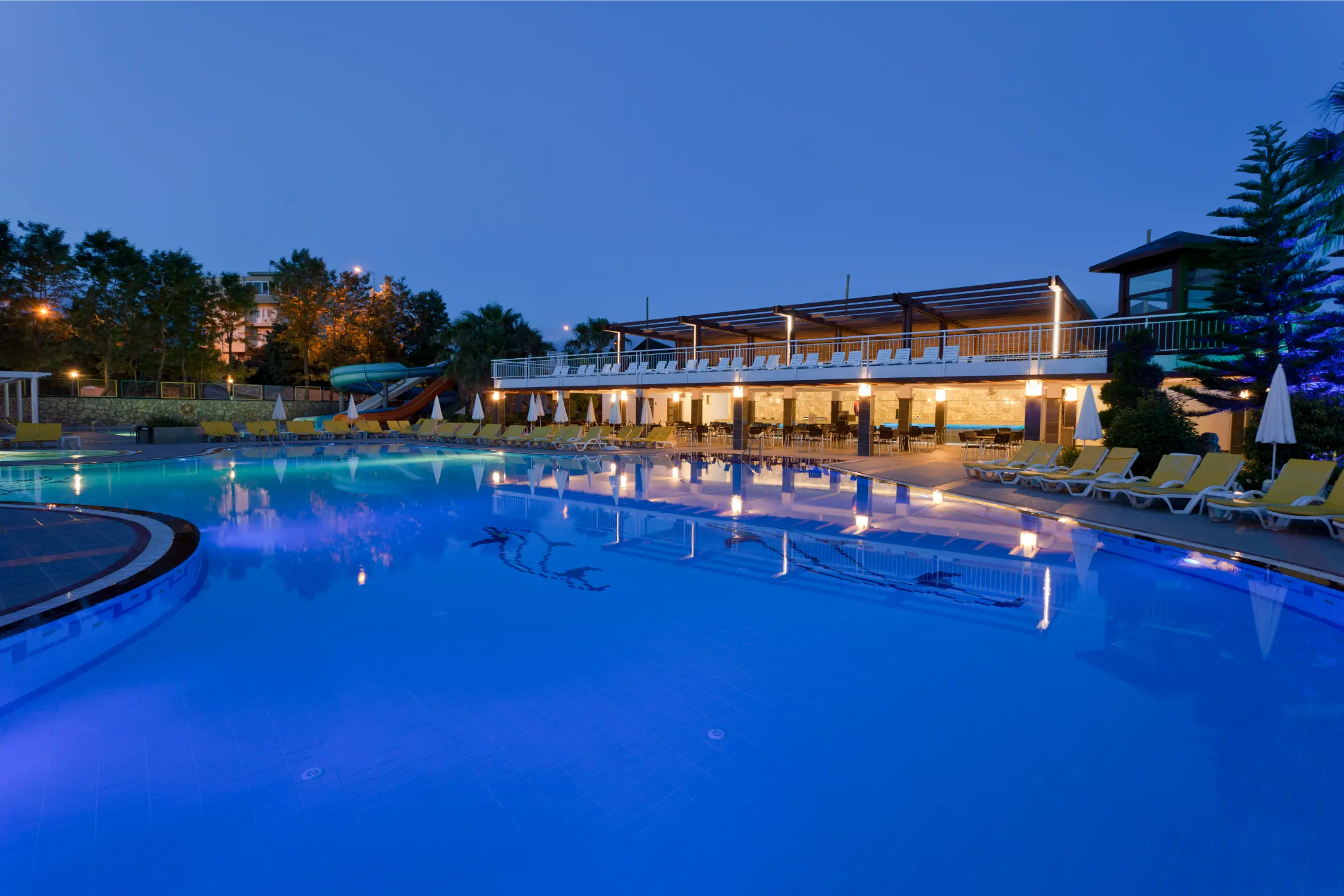 Offizielle Hotelansicht von Club Mermaid Village