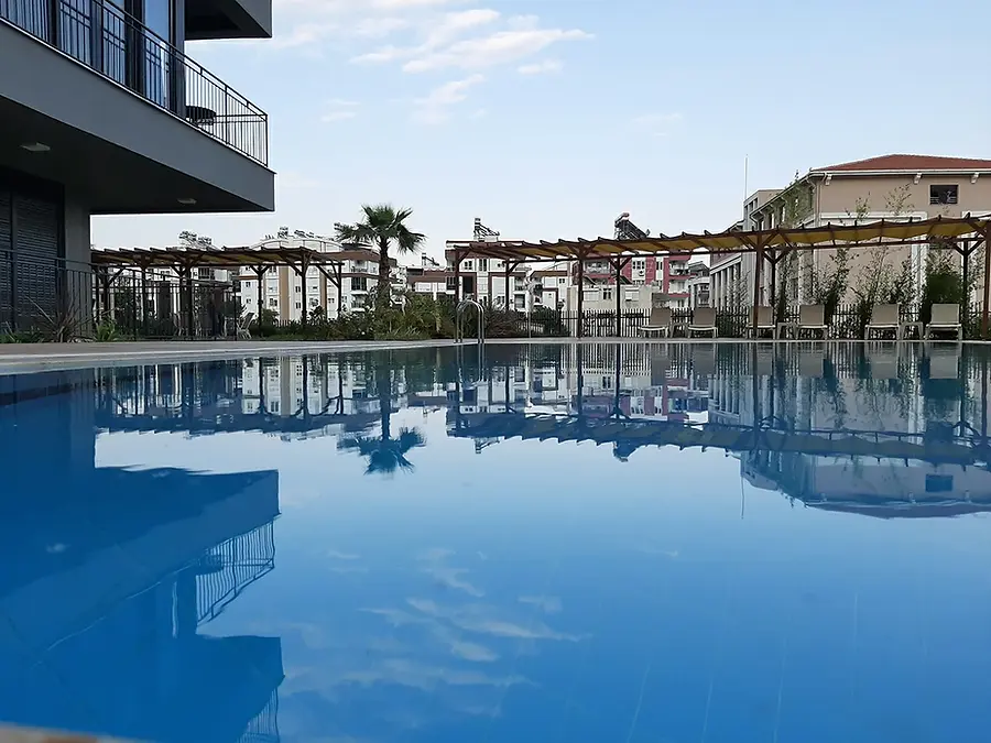 konyaaltı antalya mene suit havuz