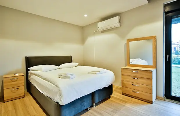 suitable for business trips mene suites 1+1 apartment with bedroom, double bed, air conditioning