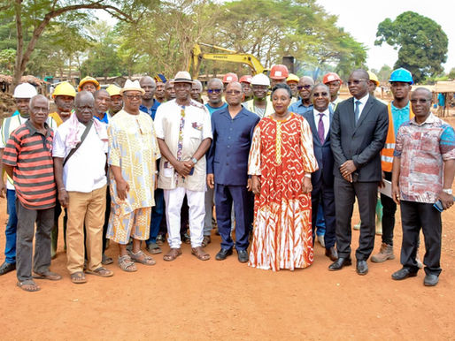 Le mercredi 11 février 2026 Le Directeur général des Routes, Monsieur Kouakou Yao Germain, s’est rendu à Kahankro pour effectuer un état des lieux en vue de la réhabilitation de la route.