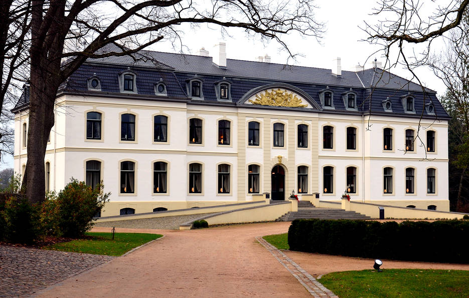 Gut Weissenhaus