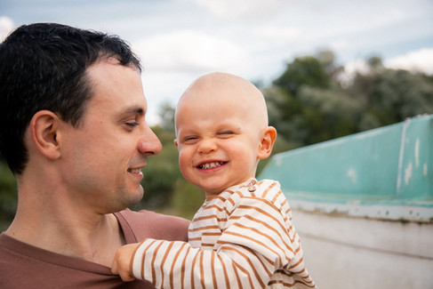 Séance photo en famille, photographe bébé nantes, photographe reze, photographe bouguenais, photographe famille nantes, Séance photo famille nantes, photographe nantes, photographe famille reze
